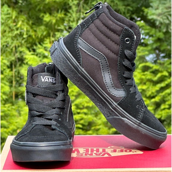 Vans Other - NEW Vans Youth Preschool Fillmore Casual Sneakers Black Canvas Suede - 11